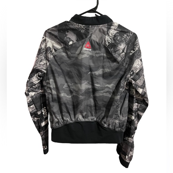 Reebook Black/Grey Camo Windbreaker Jacket - Picture 2 of 3